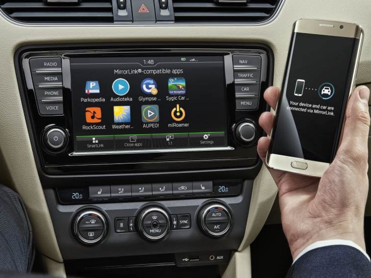comment utiliser mirrorlink connecter mon smartphone a mon vehicule